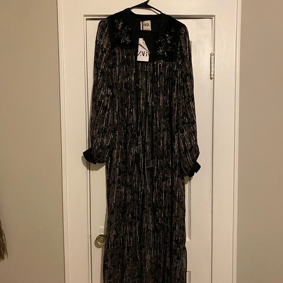 Zara black and gold kimono - Picture 4 of 4